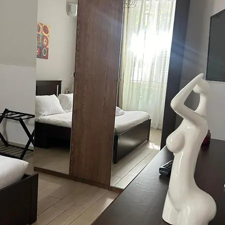 Villafranca Settantuno Bed & Breakfast 4*